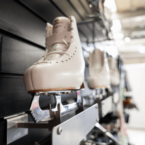 Figure Skate Fitting Guide - Get the Right Fit for 2026 - WILLIES.CO.UK - ICE - INLINE - FIGURE